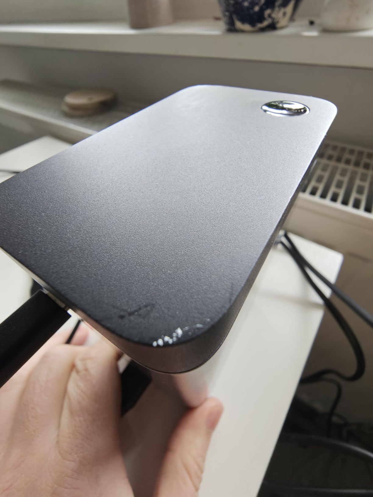 Solide Dock mit einer Kleinigkeit