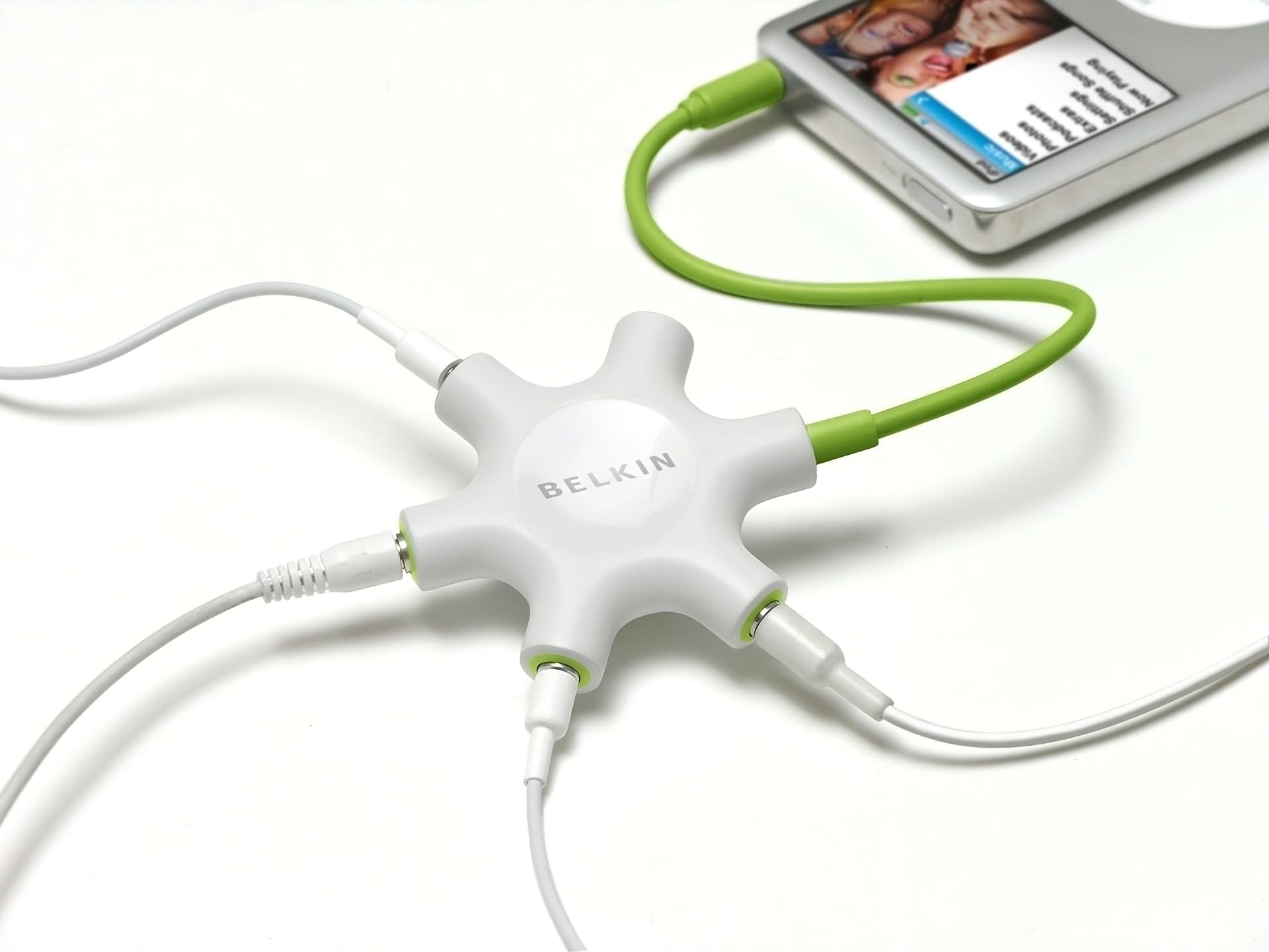 belkin-f8z274bt-rockstar-5-fach-audio-splitter-mit-5-3-5-mm-klinkenbuchsen-kopfh image 3