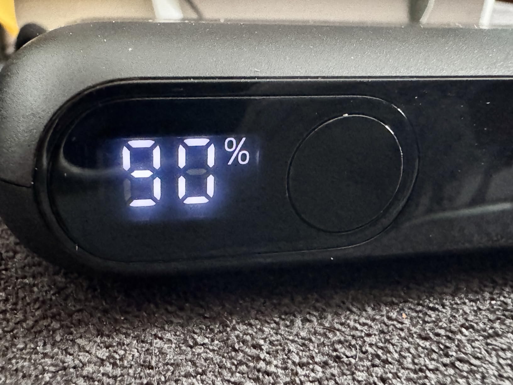 Guter Akku, Kabel etwas kurz