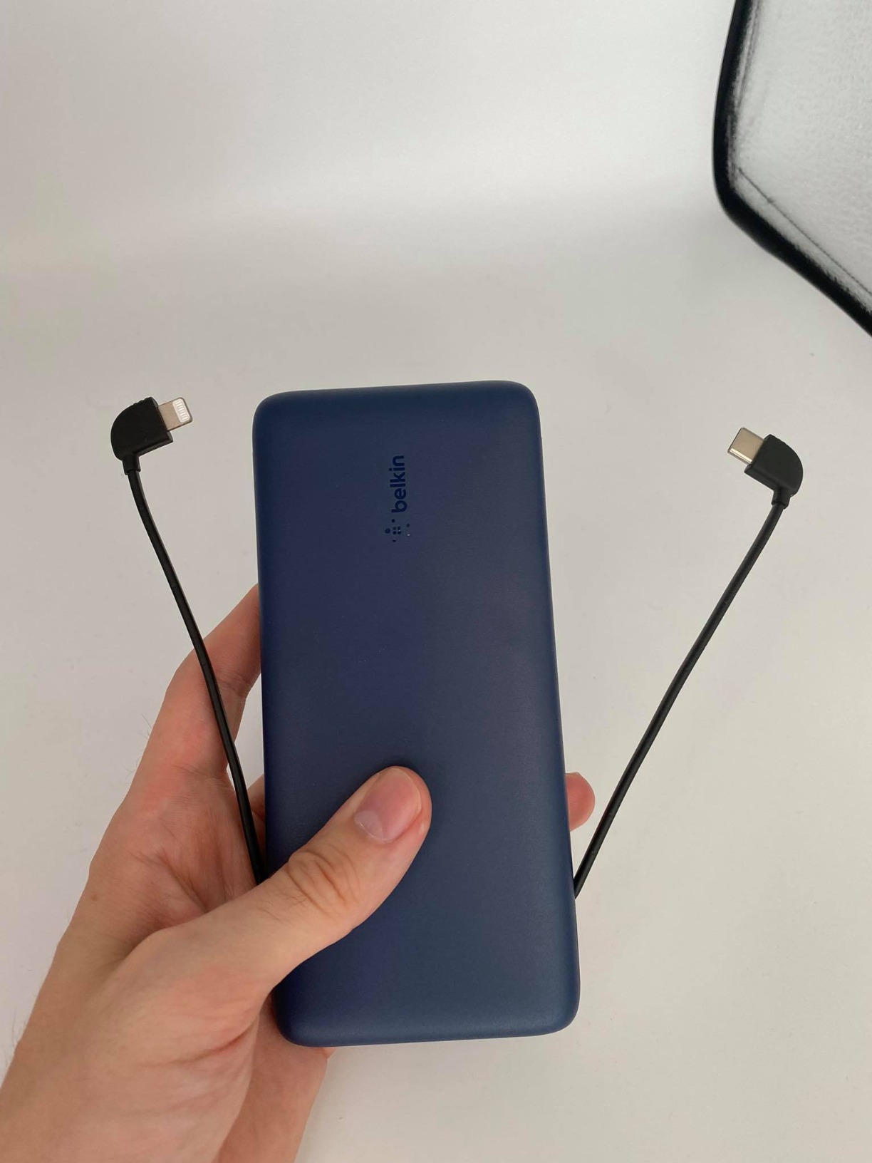Eingebautes Kabel gelockert