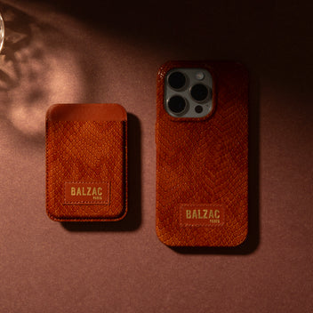native-union-embossed-cognac-case-f-r-iphone-14-balzac-paris-lederschutzh-lle-mi image 5